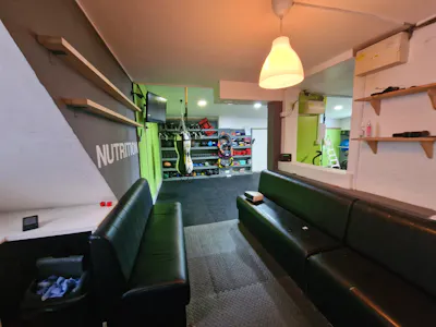 R/o 440 Dunstable Road, Luton, Industrial / Office / Other / Retail To Let - WhatsApp Image 2026-07-15 at 10.41.09 (1).jpeg