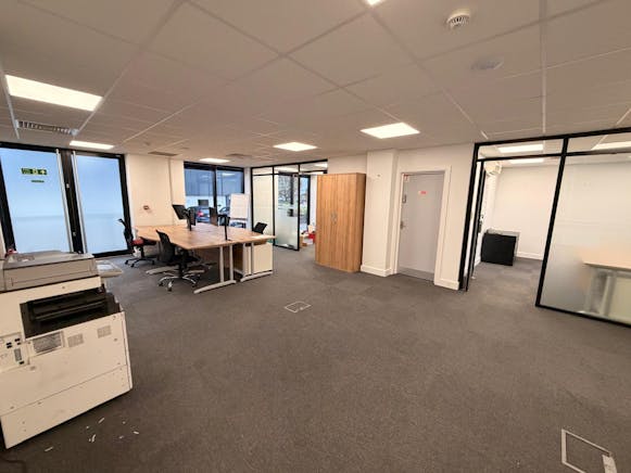 Ground Floor, Cohav House, Southend-on-Sea, Office To Let - IMG20251119WA0032.jpg