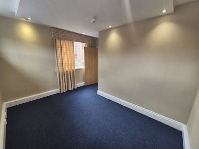 Suite 4, 1st floor Ashfield House, Stockport, Office To Let - 20250521_115938.jpg