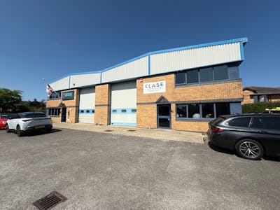 Unit 2 Mornington Place, Waterlooville, Industrial / Warehouse To Let - IMG_1238.jpg