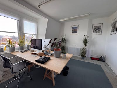 Unit 6, 63-67 Athenaeum Place, London, Office To Let - 7.jpg