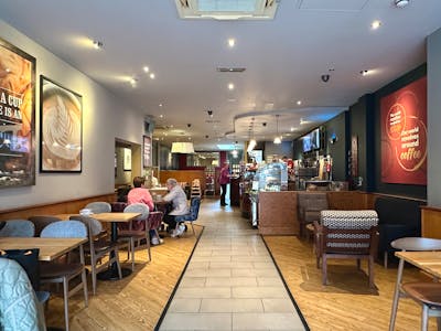 11c Bancroft, Hitchin, Retail To Let - IMG_7607.JPG
