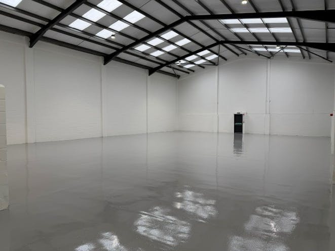 54 Milford Commercial Estate, Reading, Industrial / Warehouse To Let - Unit 54 Milford Commercial Estate - 5.jpg