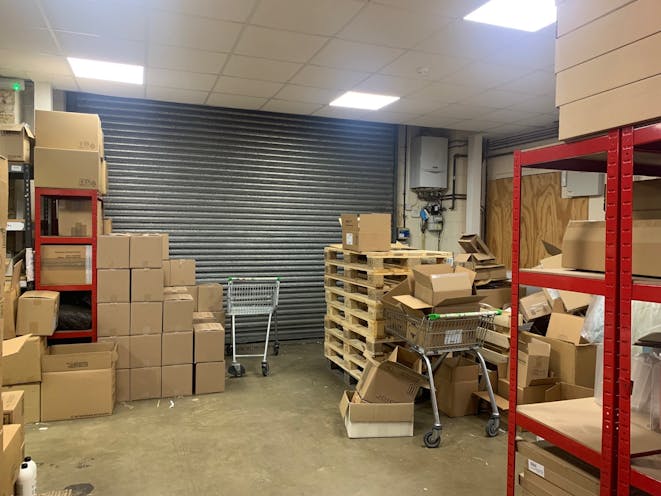 Unit 4 The Markham Centre, Reading, Industrial / Warehouse To Let - 3.jpg