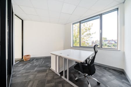 57 Putney Bridge Road, London, Office For Sale - 1269261 12.jpg