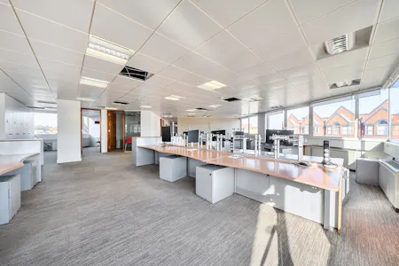 Lawn House, London, Office To Let - 1530894 (18).jpg
