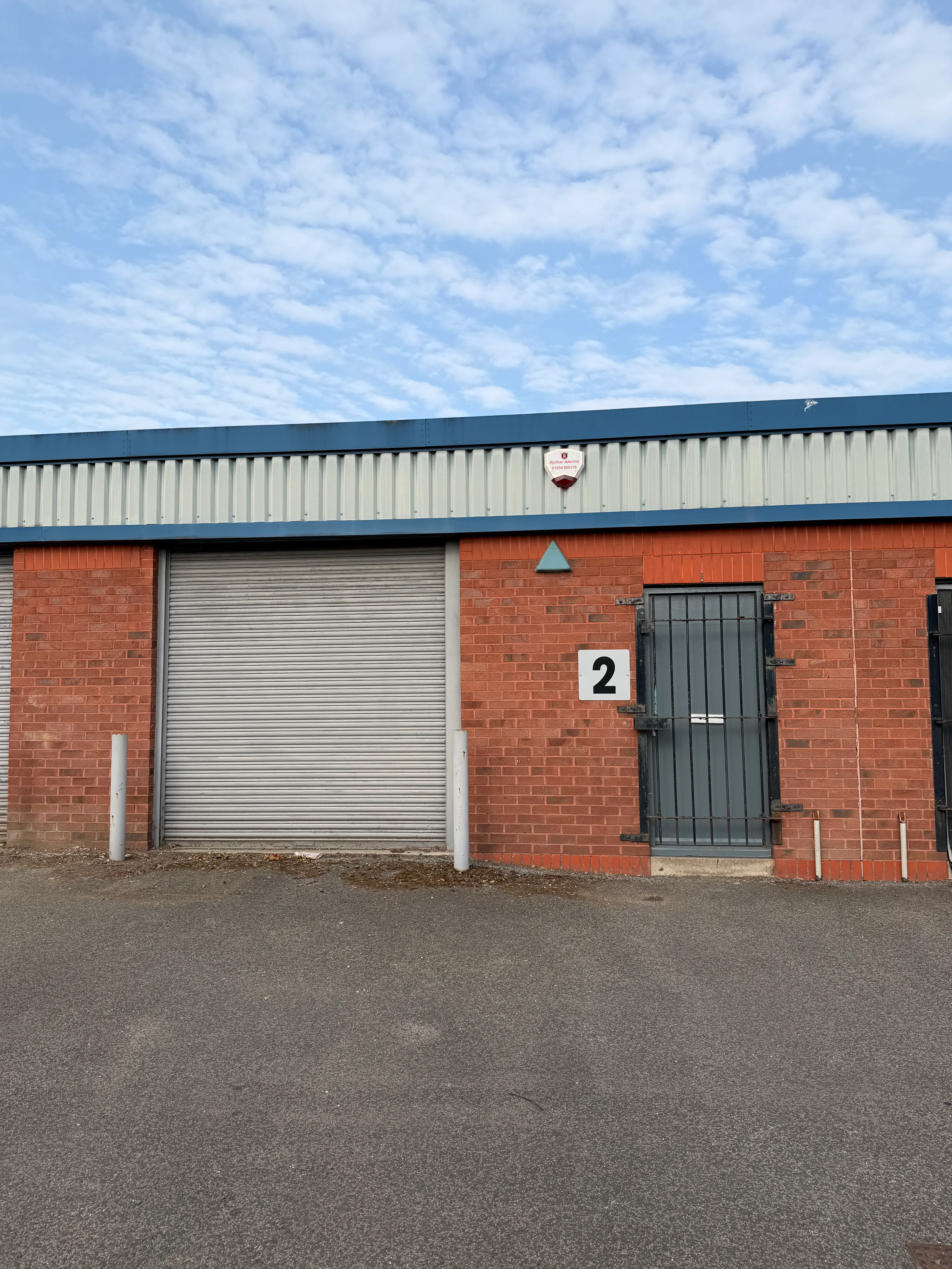 Unit A2, Westland Court, Leeds, West Yorkshire, LS11 5ST