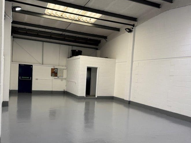 Unit 5 Brookway Trading Estate, Newbury, Industrial / Warehouse To Let - IMG_2759v2.jpg