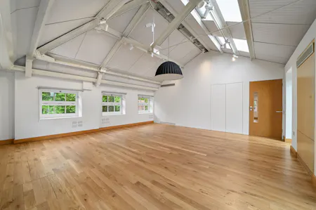 Rochelle School, 16 Playground Gardens, London, Office To Let - MD-BC-ArnoldCircus-23.JPG