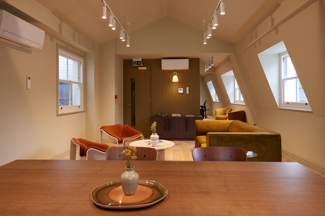 bridle0013.jpg 36 Bridle Lane, London, Office To Let - bridle0013.jpg