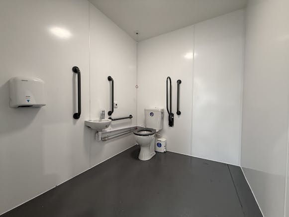 Unit 1 Droitwich Enterprise Hub, George Baylis Road, Droitwich, Industrial To Let - Image 4