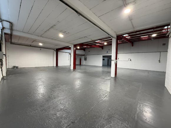 11 Totman Crescent, Rayleigh, Industrial / Office To Let - WhatsApp Image 2026-01-06 at 13.51.10.jpeg