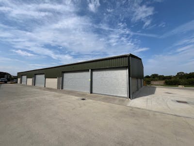 Unit 4C Snarlton Farm, Eastern Way, Melksham, Industrial / Warehouse To Let - 3.jpg