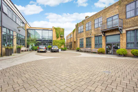 Studio 3, The Courtyard, Willesden, D1 (Non Residential Institutions) / D2 (Assembly and Leisure) / Leisure / Office To Let - Ph11_2968571_edited_low.jpg