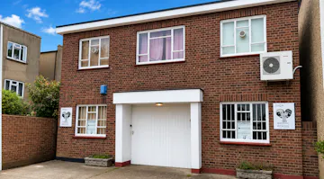 83 Brunswick Road, Southend-on-Sea, Industrial To Let - Pic 1