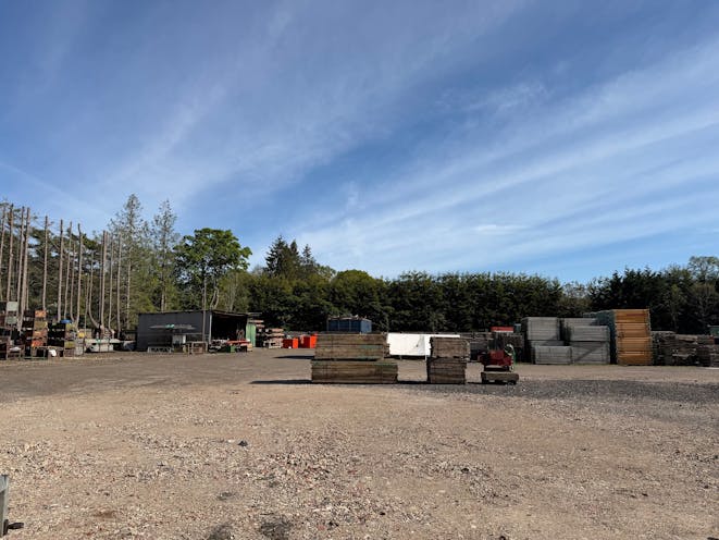 Land at Inhurst Lane, Reading, Open Storage To Let - 8.jpg