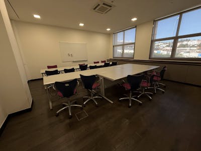 Carnaxide Armazém e Escritórios 4.200 m2, Rua das Quintinhas, 1, Carnaxide, Industrial / Logistics / Warehouse To Let / For Sale - IMG_0843 Large.jpg