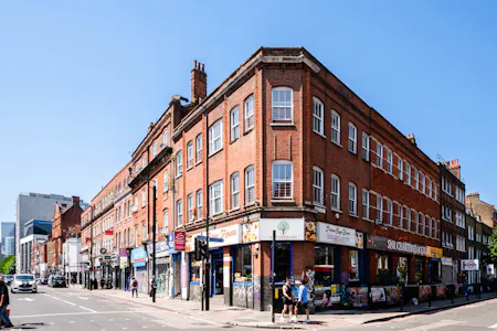 149-151 Commercial Road, London, Office To Let - Commercial Rd 149-151 2F - Low Res 2.jpg
