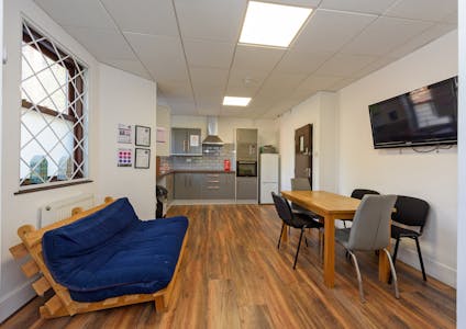 Unit 6 The Cloisters, 11-12 George Road, Birmingham, Office To Let - 6 The Cloisters_031.jpg