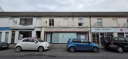 54-56 High Street, Hailsham, A3 (Restaurants and Cafes) / Office / Retail / Retail - In Town To Let - 20260220_105757.jpg