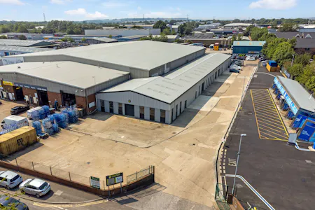 Units 2-4 The Point, Aylesbury, Industrial To Let - 112371_Unit 1 The Point (5)ENH.jpg