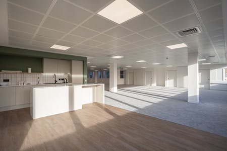 125 Princes Street, Edinburgh, Office To Let - 125 Princes Street High Res9 Small.jpg