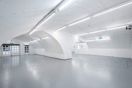 Unit 1 - The Arches, 120 Leman Street, London, Industrial To Let - The Arches 120  Low Res 12.jpg