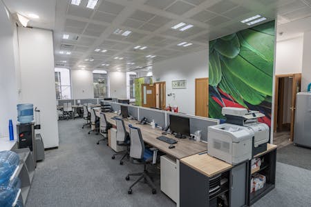 38 Lombard Street, London, Office To Let - DSC04884.jpg
