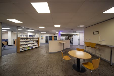 Hyperion House, Bracknell, Office For Sale - Hyperion House Internal 7.jpg