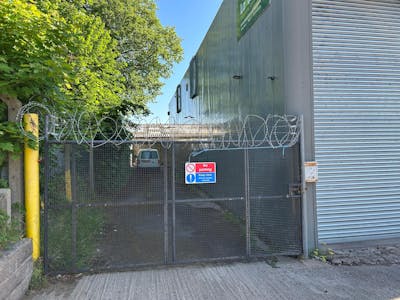 Former Lakeside Coaches, Shrewsbury, Business Units To Let - 4