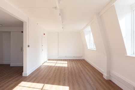 17-18 Margaret Street, London, Office To Let - 25d5718066010b154f059726e88c7456.jpeg