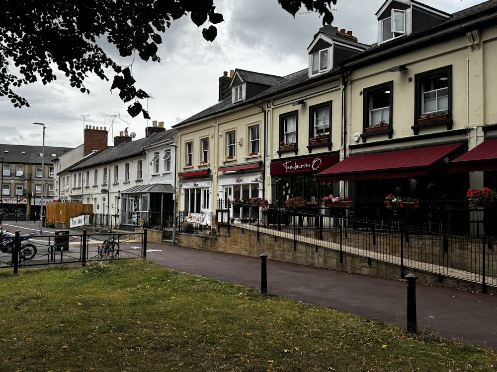 6-7 South Western Terrace - IMG_9401.JPG