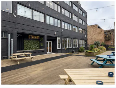 Ground Floor, 445 Hackney Road, London, Hackney, Leisure / Office To Let - Screenshot 2026-10-15 120825.png