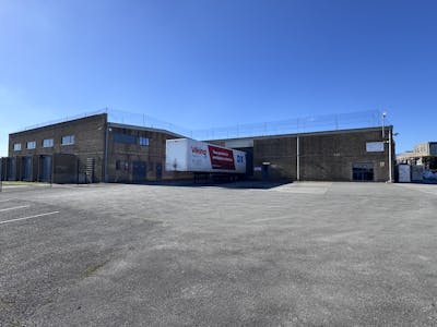 30 Oxford Road, Yeovil, Industrial/Logistics For Sale - IMG_7798.JPG