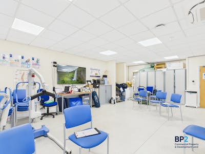 Glien House, Carmarthen, Business Park / Industrial Park / Office To Let - CAM03725G0PR0065STILL008.jpg