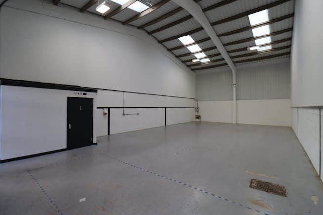 Unit 1B Drakes Drive, Long Crendon, Industrial To Let - IMG_0055.JPG