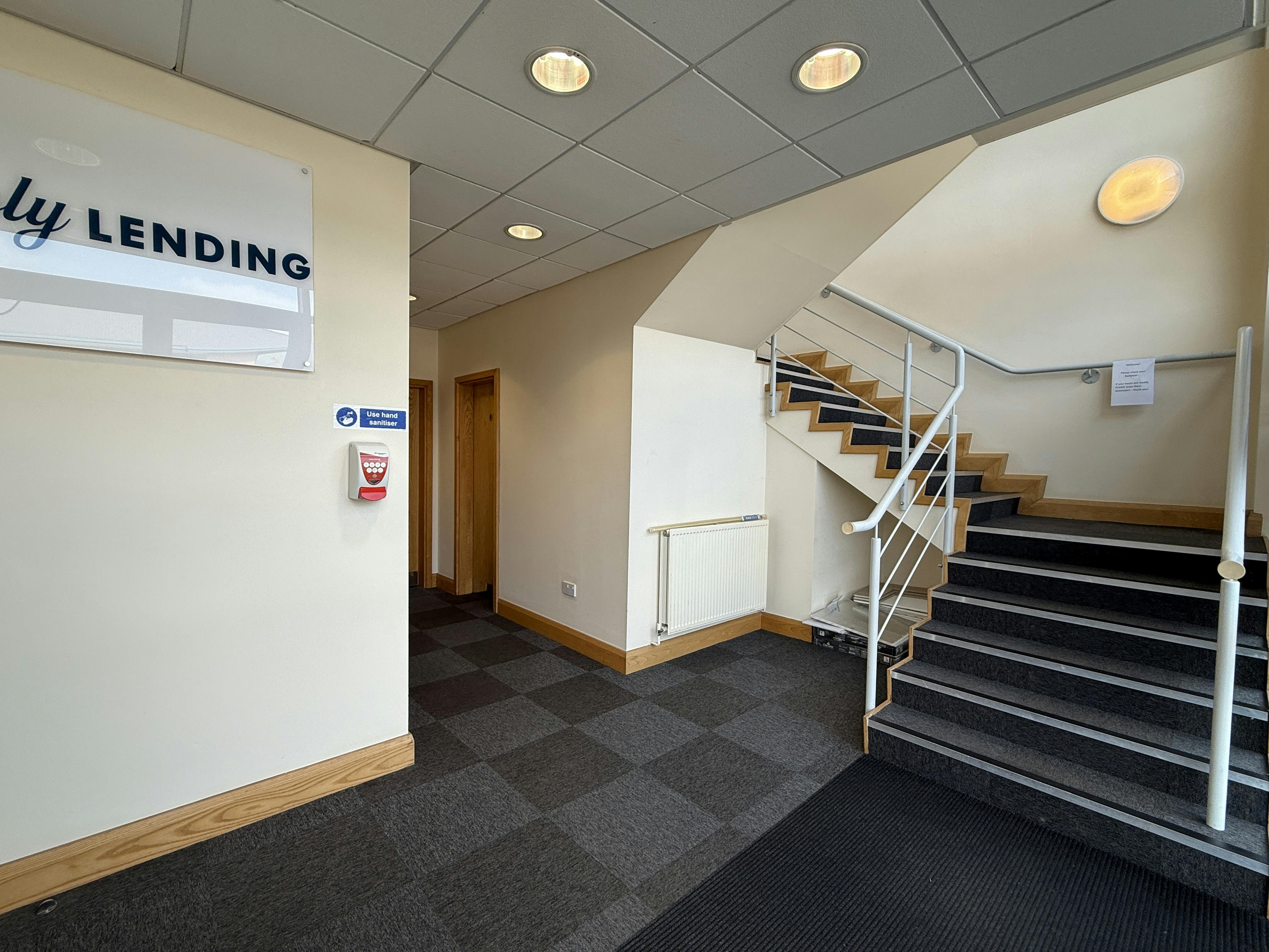 Unit 9, Silkwood Park, Wakefield, Office To Let - IMG_8437.JPG