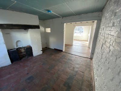 17 Hills Lane, Shrewsbury, Retail To Let - IMG_802h9.jpg