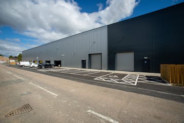 Unit D Millars Business Park, Wokingham, Industrial / Warehouse To Let - Unit D MIllars Business Park