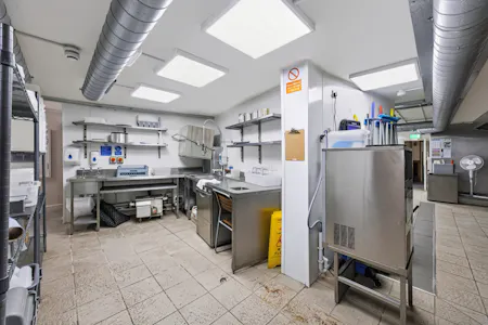 128 Church Road, Hove, A3 (Restaurants and Cafes) / E Class restaurant (with extract) / Food & Beverage / Licensed Premises / Restaurant / Restaurant / Cafe To Let - Church Road, 128- 1.jpg