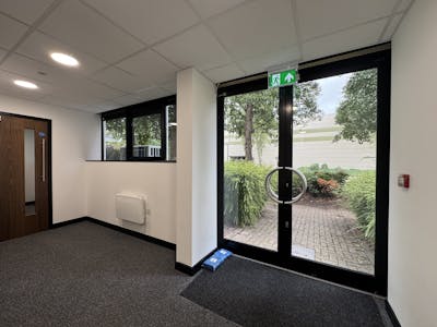 2 Blackmoor Lane, Croxley Park, Watford, Industrial / Light Industrial / Warehouse To Let - IMG_0354.jpg