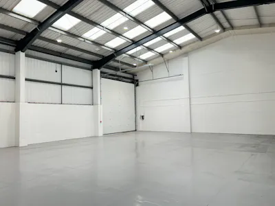 4 Pipers Court, Thatcham, Industrial/Logistics / Industrial / Warehouse To Let - InteriorPhoto 4.jpg