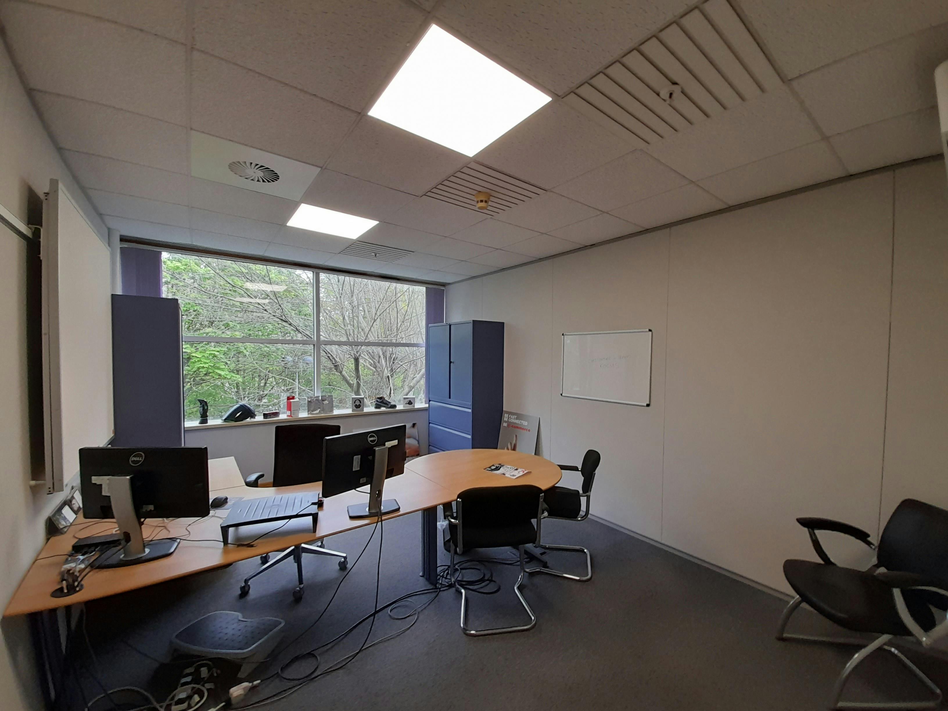 1st Floor, Building 217, Basingstoke, Offices To Let - 20240424_103119.jpg
