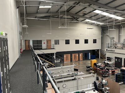 Unit 4, Warwick, Industrial/Logistics To Let / For Sale - IMG_5307.JPG