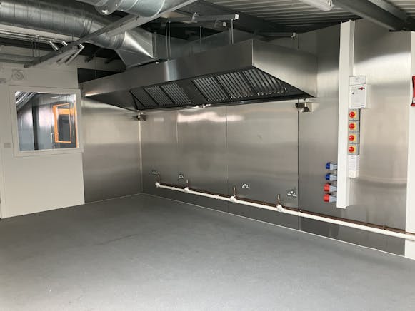 Unit A, Brent To Let - image.jpeg Unit A, Brent To Let - image.jpeg