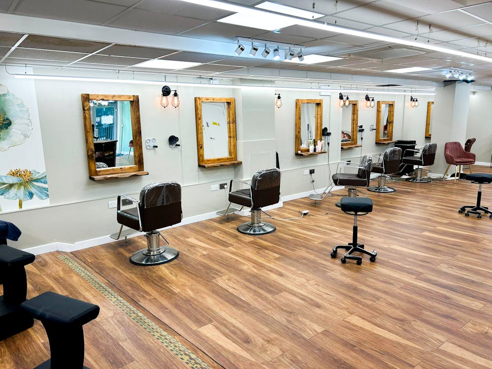 8 Godson Street - PHOTO-2026-03-31-11-25-40.jpg