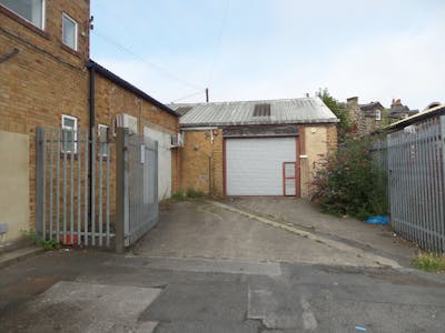 Technology House, Harrogate, Industrial To Let - SAM_2832.JPG