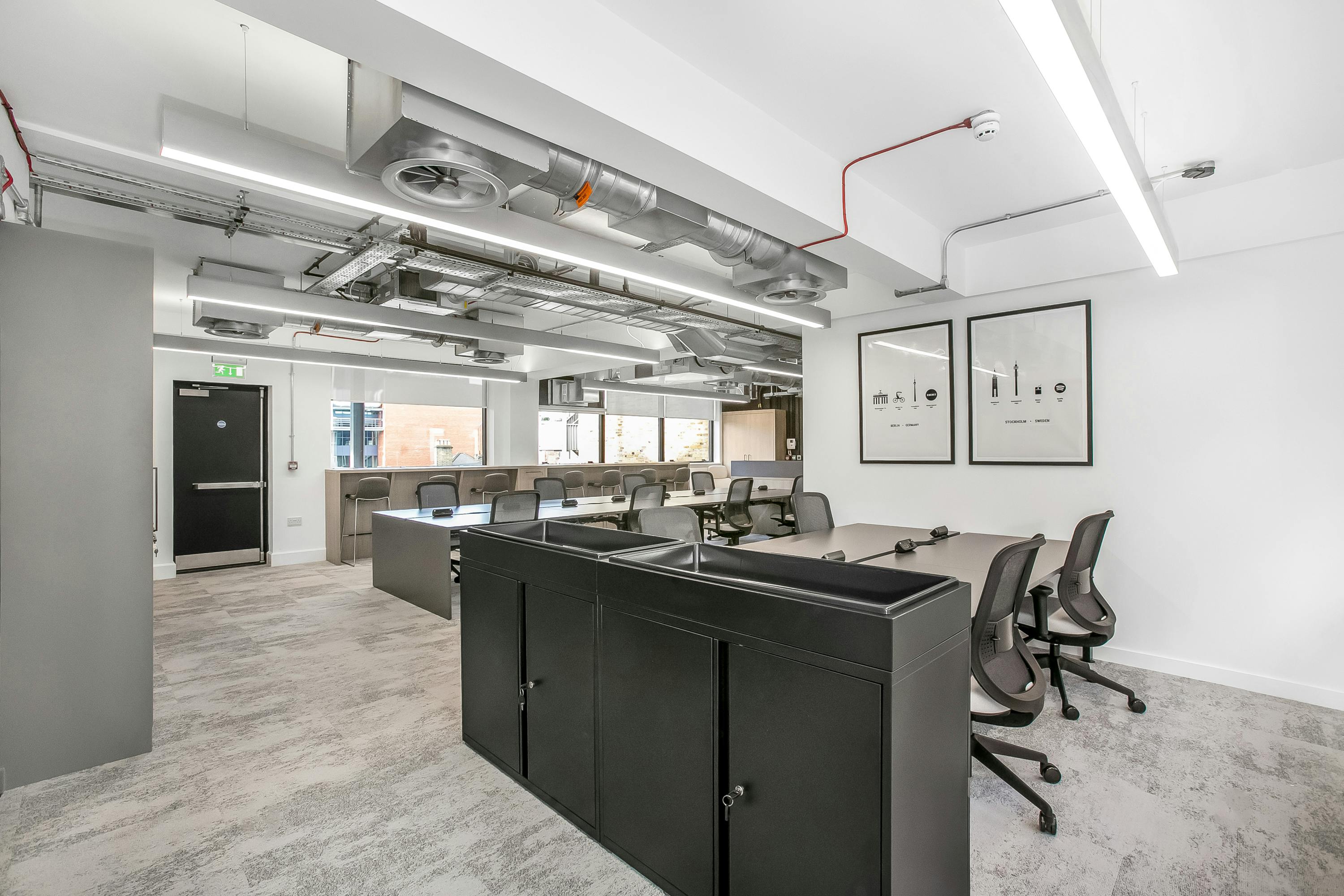 Suite 4.2, 5 Swallow Place, London, Office To Let - R2A52291.jpg