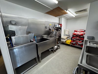 Fully Fitted Trading Fish & Chip Shop Pizza Takeaway, 35 St. James Avenue, East Kilbride, A3 (Restaurants and Cafes) / Takeaway For Sale - IMG_5269.jpg