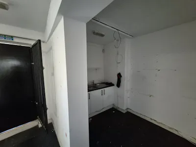 7 Mill Lane, Macclesfield, Retail For Sale - 20260716_103805.jpg